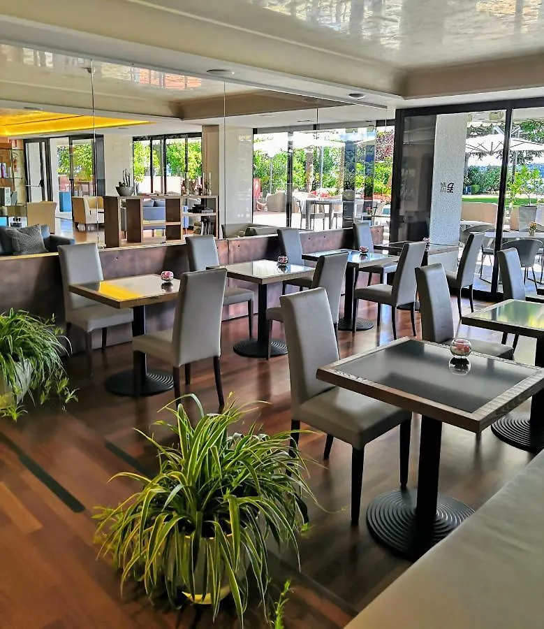 Hotel Salo Du Parc 4*,  Italien